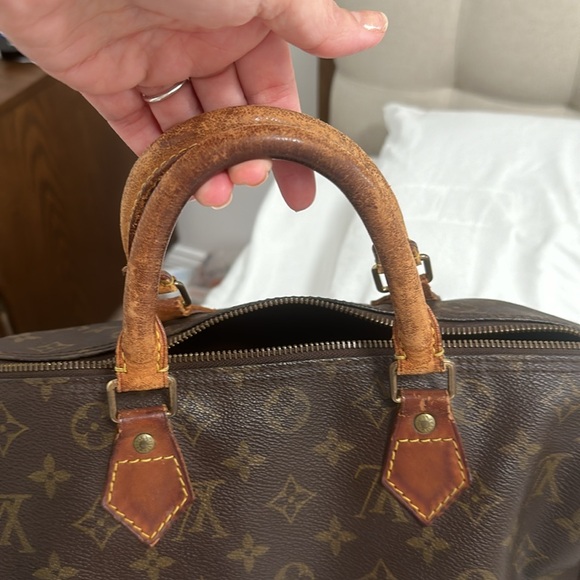 Louis vouilton Monogram Canvas Speedy (Authentic Pre-Owned) - Picture 6 of 15